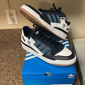 Adidas Forum Low - Size 14